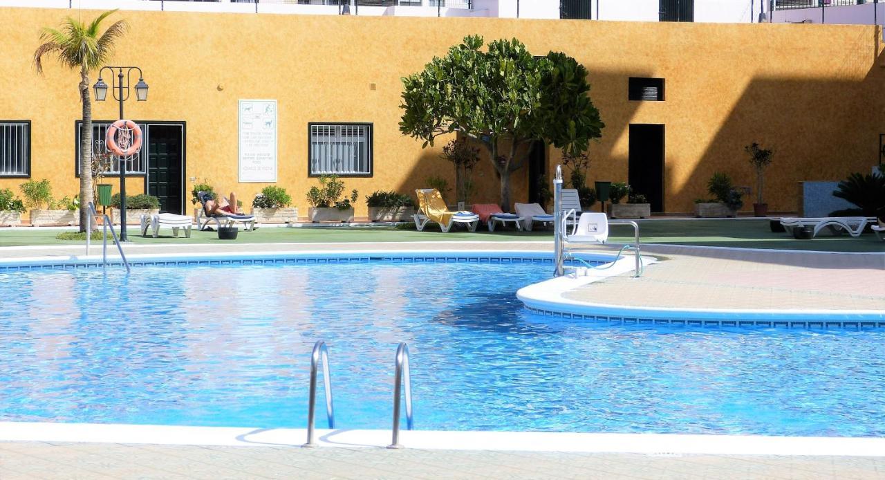 Suncanarias Apartamento Los Angeles Los Cristianos  Exterior photo
