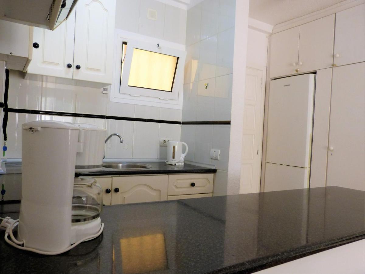Suncanarias Apartamento Los Angeles Los Cristianos  Exterior photo